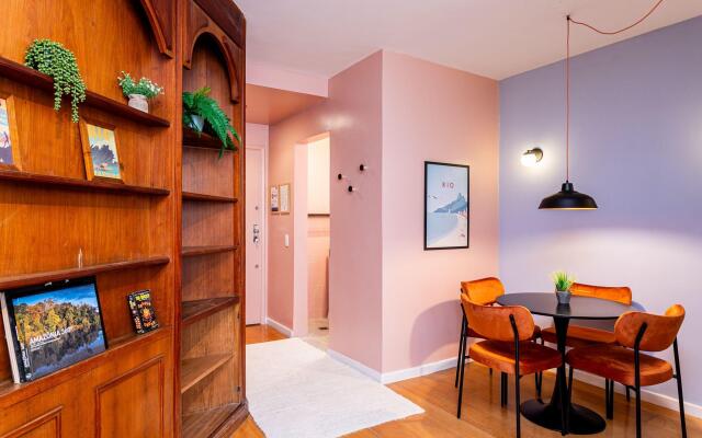 Quarto&Sala a 550m da Praia de Ipanema | PFA58/804