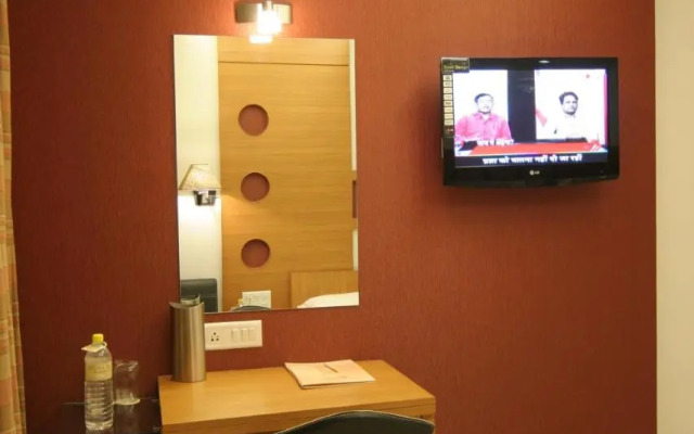 OYO Rooms RC Dutt Road