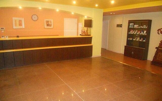 Home Inn Binzhou Bohai 7th Road Department Store