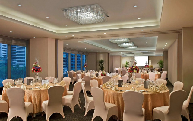 Joy Nostalg Hotel and Suites Manila Managed by The Ascott Limited