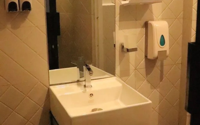 Miracle City Inn Hostel