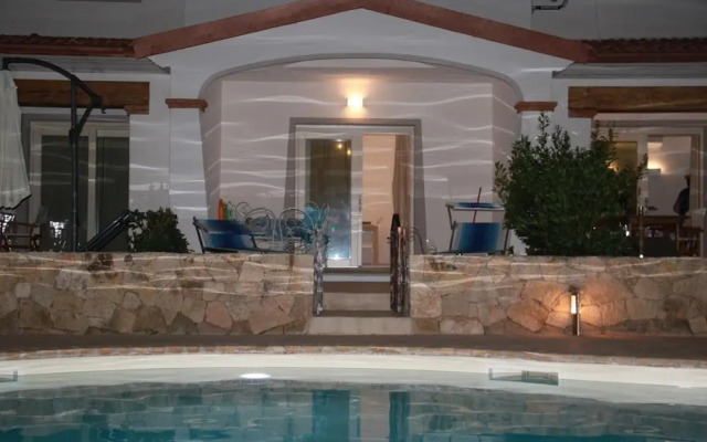 Mediterranean Sea Shell House 27