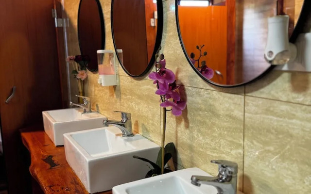 Hostal Treile