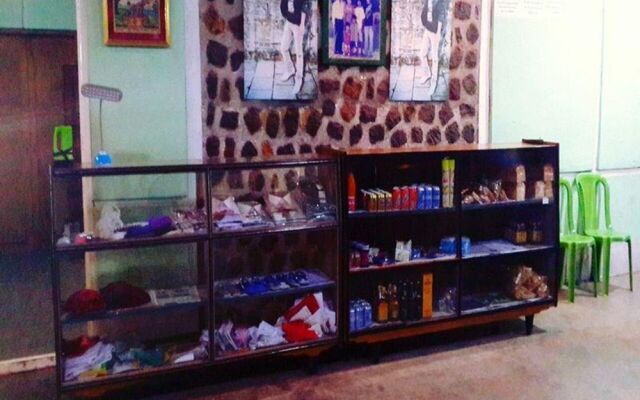 Zay Yar Thein Gi Hotel