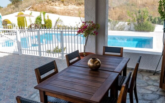 Magnificent Villa With Pool