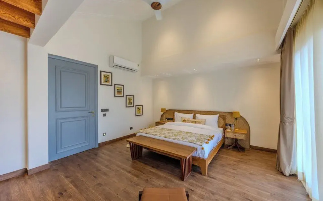 ELIVAAS Valley View 5BHK Villa With Pool