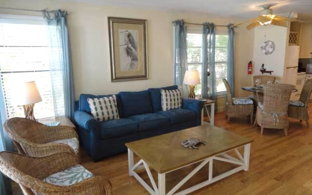 4 Beach Lovers - Unit 2
