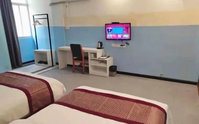Huahuitong Hotel (Wujiang Shaoguan Station) – Guest Rooms – Shaoguan