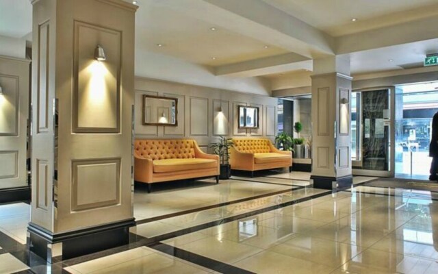 Stylish, Modern Chelsea Studio