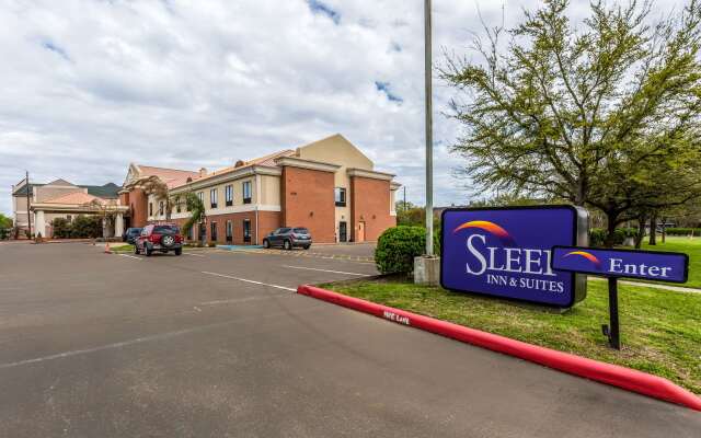 Sleep Inn & Suites Stafford - Sugarland