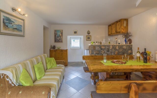 House Elwira