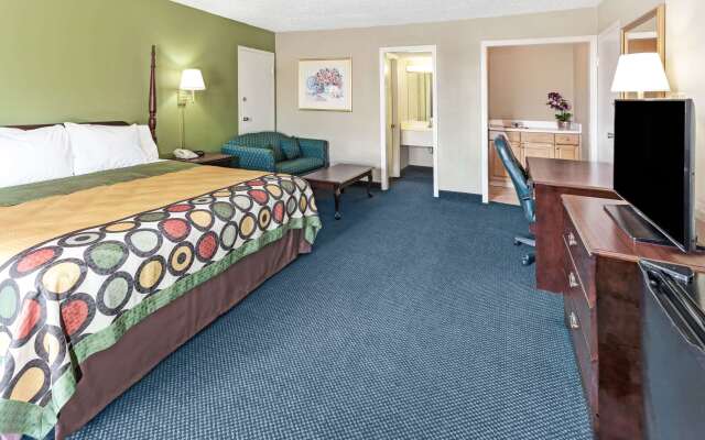 Super 8 by Wyndham Carrollton GA