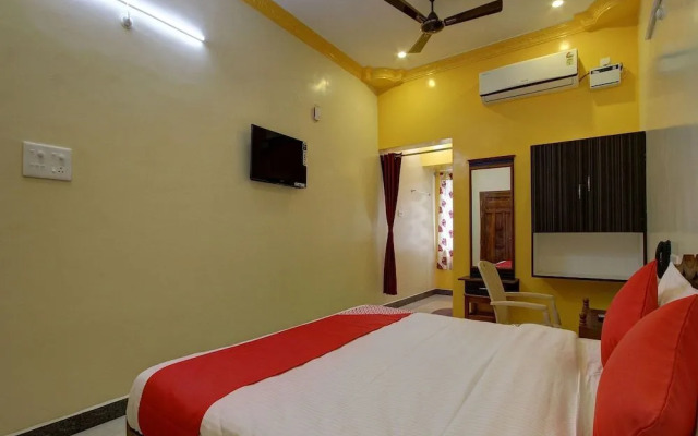 K S Residency By OYO Rooms