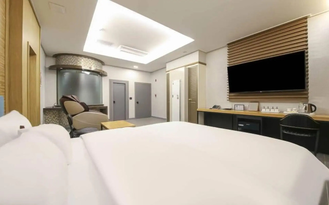 Hanam sharp Hotel