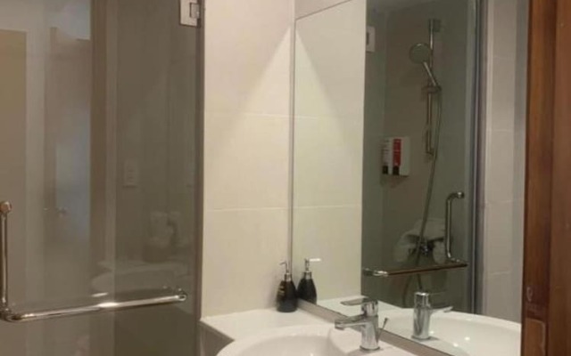 Simmi 5 Hotel & Apartment