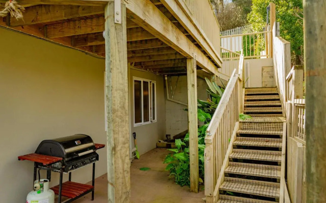 Seaview Serenity- Whitianga Holiday Home