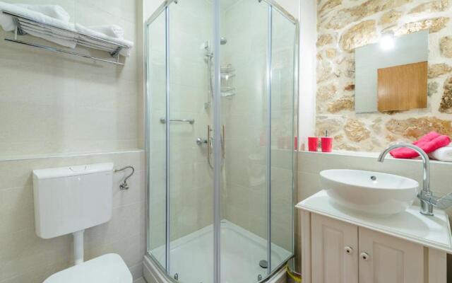 Villa Stone-Exceptional private Estate