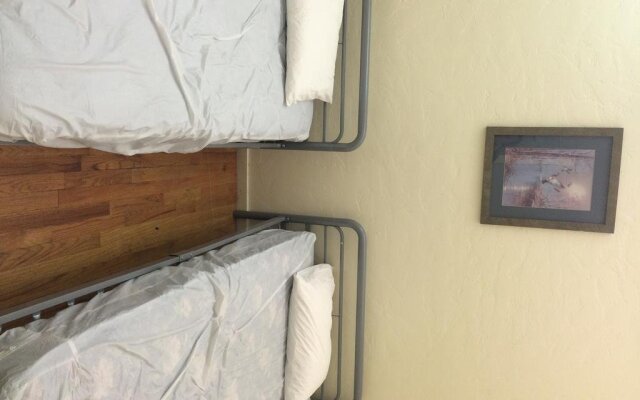 Treasure State Hostel