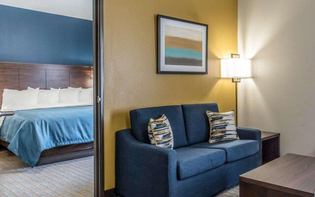 MainStay Suites Midland