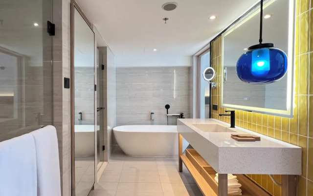 voco Bali Seminyak by IHG