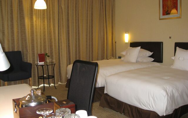 Gloria Plaza Hotel Kangqiao