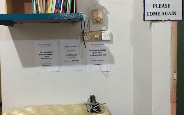 Pesona Backpackers Inn