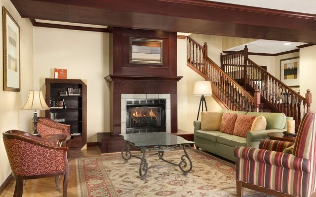 Country Inn & Suites by Radisson, Kearney, NE