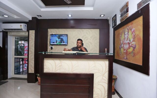 OYO 19309 Hotel Rajshree