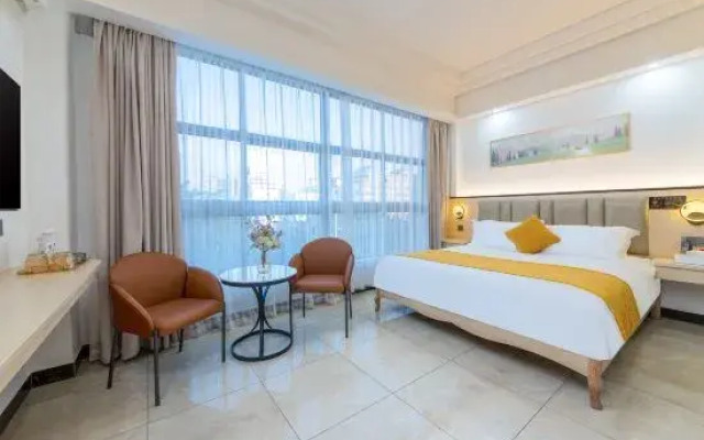 Fengshe Hotel (Oriental High-speed Railway Station)