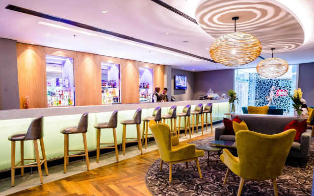 Southern Sun Rosebank