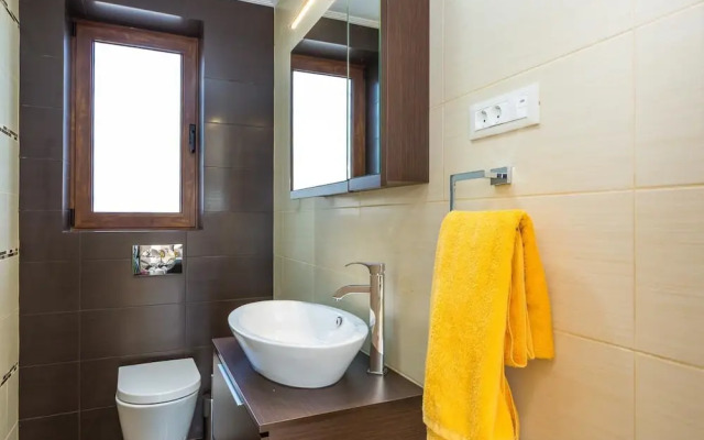 Rodi Luxury Stone Villa