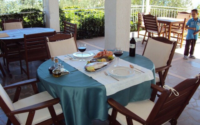Guest House Plava Laguna Hvar