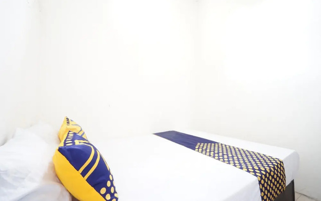 OYO Life 93680 Kost Losawi Syariah