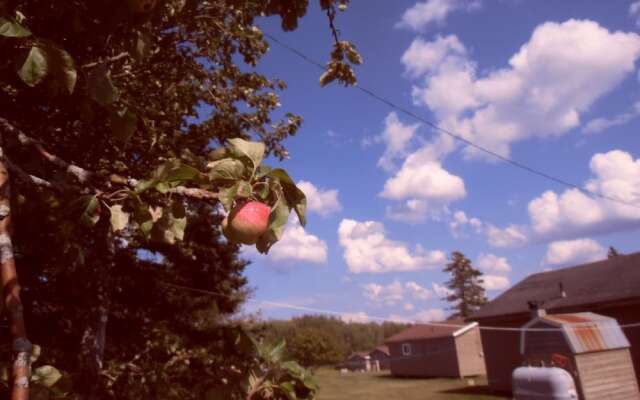 Rustico Acres Cottages