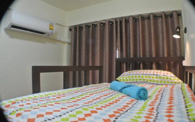 First Inn Bangkok Hostel