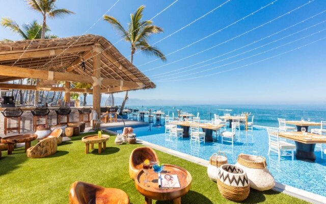 Playa Los Arcos Resort & Spa All Inclusive