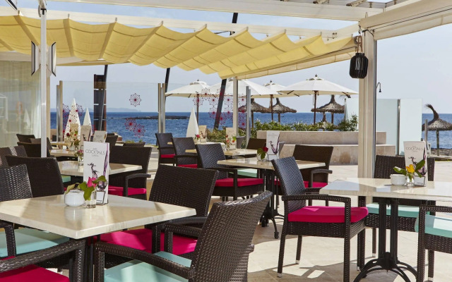 Universal Hotel Cabo Blanco - Adults Only