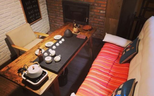 Yun Shang Wu Tian Guesthouse