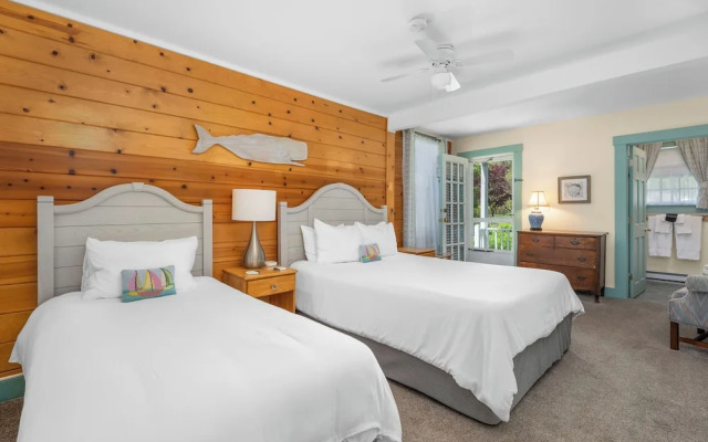 Isaiah Hall Bed & Breakfast Inn