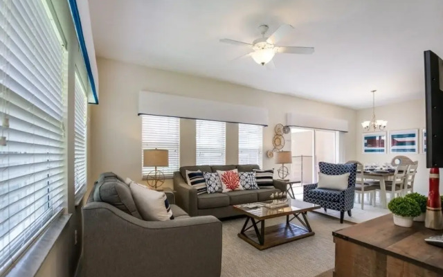 4550ada 4 Bedroom Townhouse by Redawning