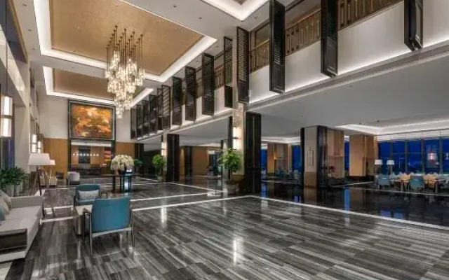 Longyan Guan Zhai Jun Lan Resort Hotel