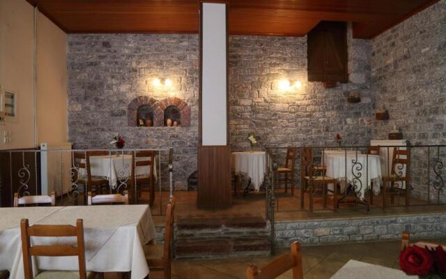 Hotel Mani