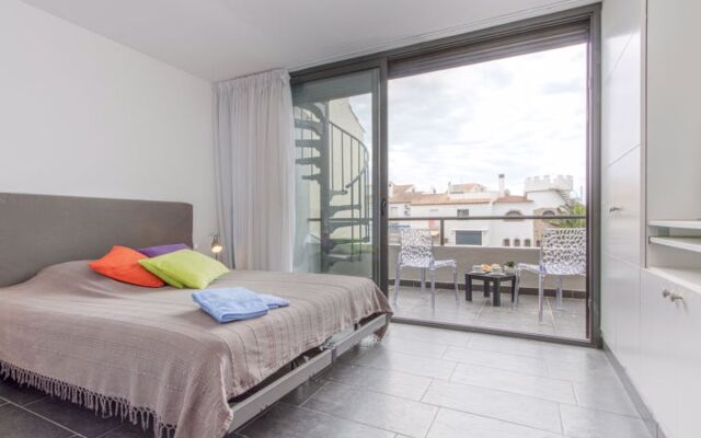 House STARS Empuriabrava