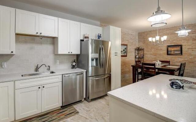 Channelview 214