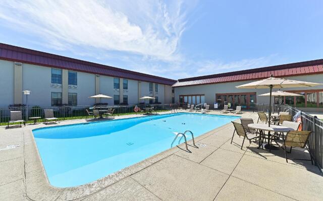 Buffalo Bill Village Cabins
