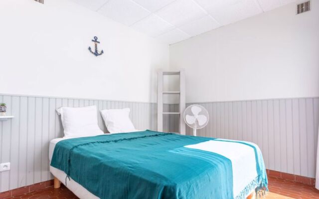 Les Cabestans 1,2,3 35048