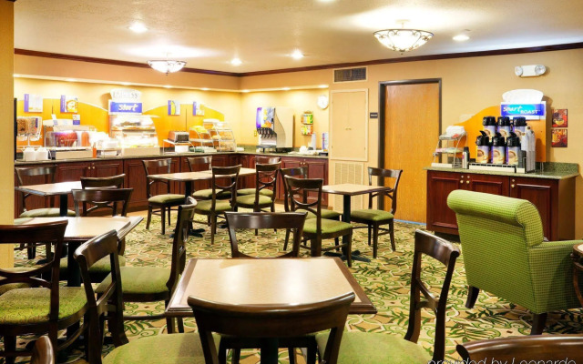 Country Inn & Suites by Radisson, Abingdon, VA