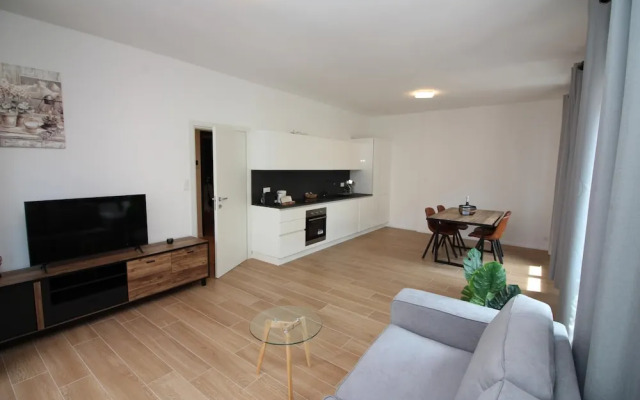 Boutique Apartment 9