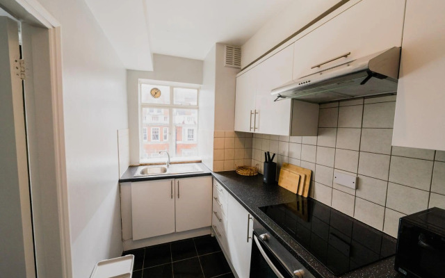 2-bedroom Apartment in Baker Street