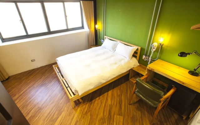 Taichung Loft Hostel - Yizhong